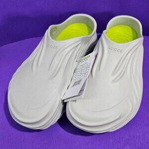 Crocs Men Size 9/Women Size 11 Echo Wave Atmosphere Grey Lime Punch Sandals NEW